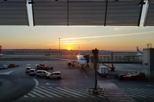 Conheça os principais aeroportos na Itália e veja qual é o ideal para sua viagem. Descubra conexões, companhias e dicas úteis com a io.gringo.