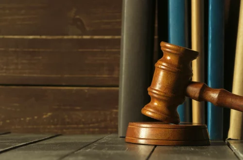 Entenda o que é annotazione al repertorio no processo de cidadania italiana, quando aparece no Giustizia Civile e o que fazer ao ver esse status.