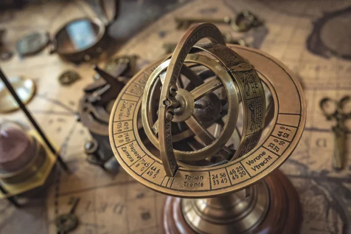 Descubra como a ciência na Itália moldou o mundo: de Galileu ao elétron, de Bolonha a Arcetri — uma história de genialidade, método e paixão pelo saber.