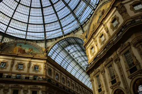 Como tirar cidadania italiana no Brasil: Foto do teto da Galleria Vittorio Emanuele II em Milão