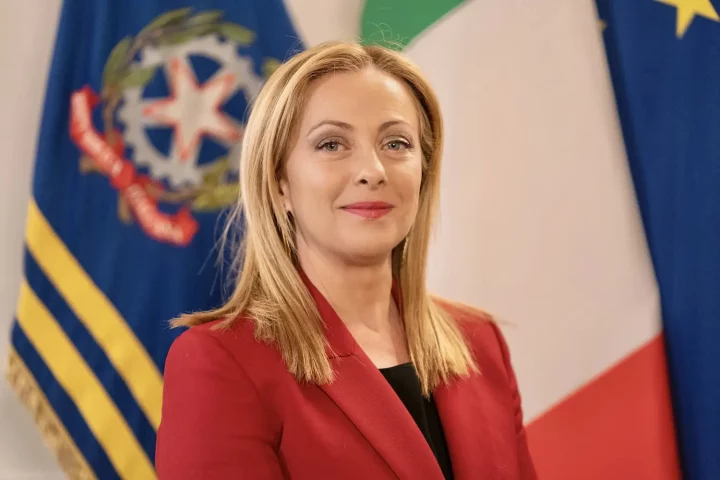 Foto oficial de Giorgia Meloni