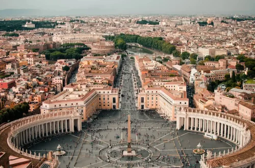 Jubileu 2025: Foto da praça de São Pedro em frente à Basílica do Vaticano