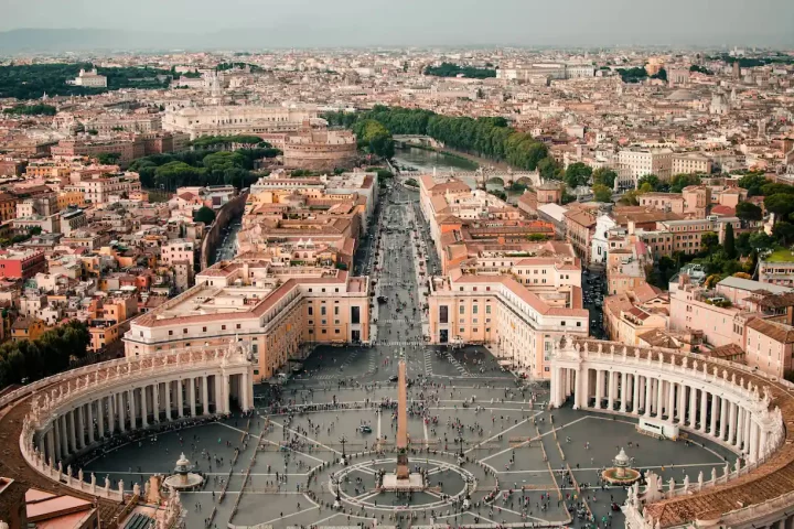 Jubileu 2025: Foto da praça de São Pedro em frente à Basílica do Vaticano