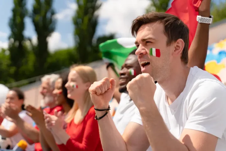 Conheça a história da seleção italiana de futebol, suas conquistas e como está a equipe em 2025. Confira elenco, destaques e projeções.