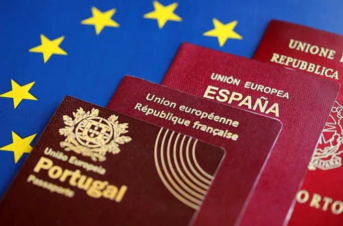 Entenda como funciona o sistema de vistos na União Europeia, regras, e exigências para brasileiros. Guia completo e atualizado para viajar com segurança.
